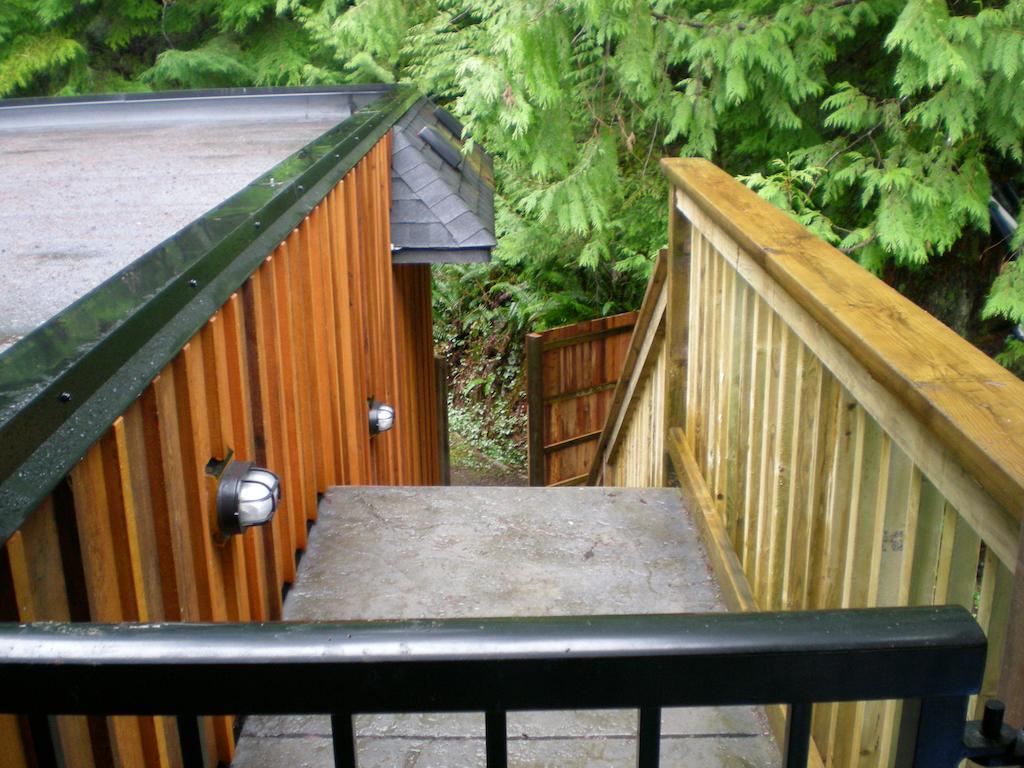 Davis Brook Retreat Bed and Breakfast Sechelt Kamer foto