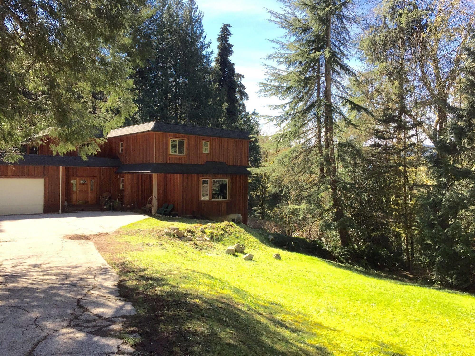 Davis Brook Retreat Bed and Breakfast Sechelt Buitenkant foto